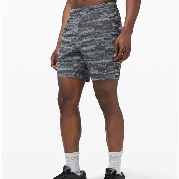 lululemon athletica | Shorts 